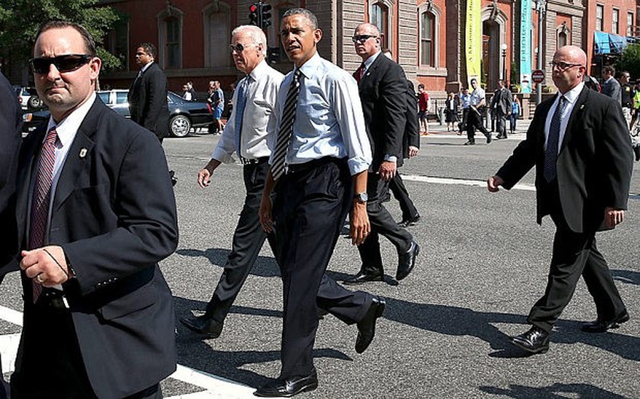 Doan thap tung hung hau cua Tong thong Obama-Hinh-11